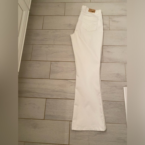 Gently Worn White Size 11 Bootcut Jeans by Foxy Jeans Co. - Picture 2 of 11